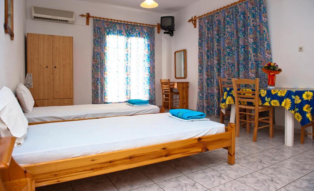 Syraina Apartments Skiathos Chora Extérieur photo