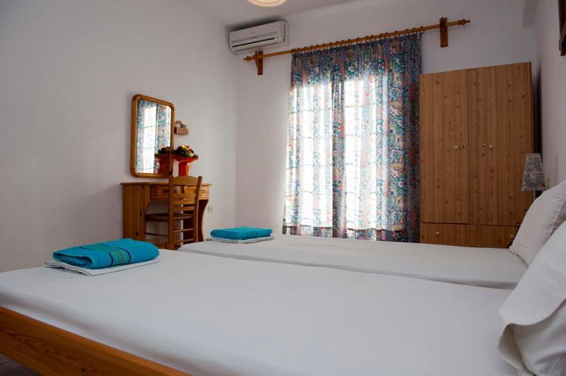 Syraina Apartments Skiathos Chora Extérieur photo
